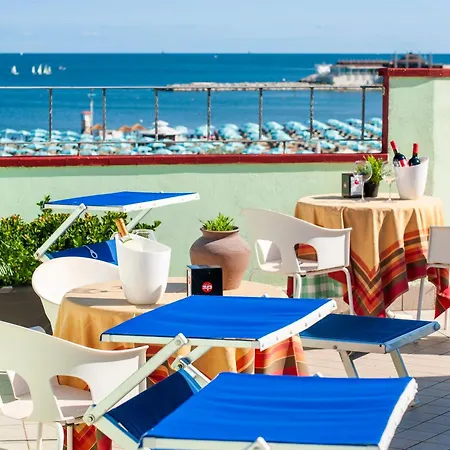 Hotel Nuovo Belvedere Rimini Exterior photo