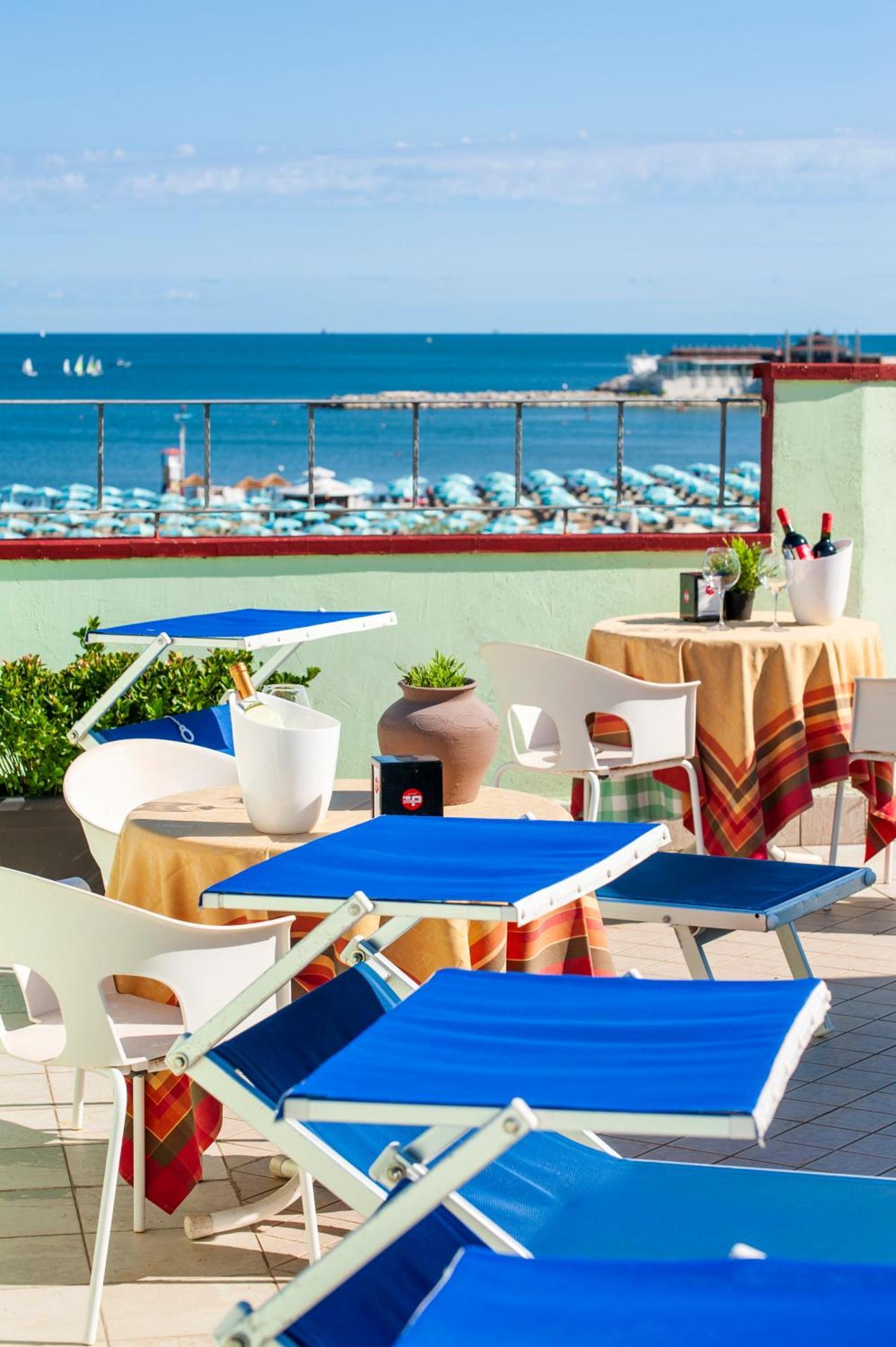Nuovo Belvedere Hotel 3*